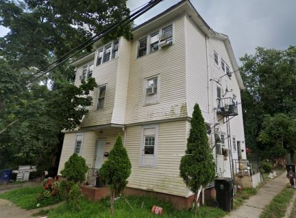 1411 Bradford St in Plainfield, NJ - Building Photo