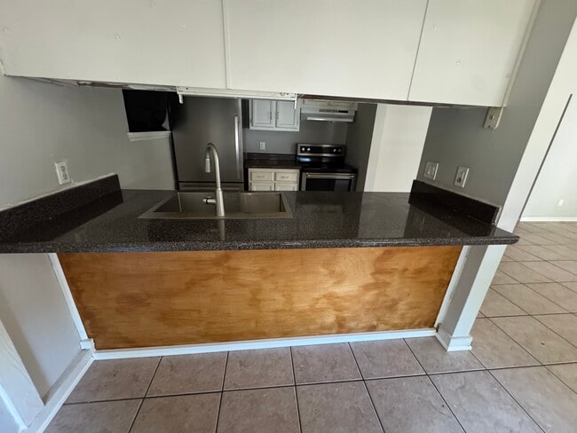 1863 Nekoma Ct, Unit A in Tallahassee, FL - Building Photo - Building Photo