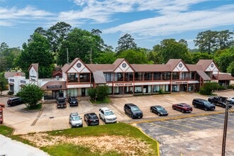 804 W Dallas St in Conroe, TX - Building Photo - Building Photo