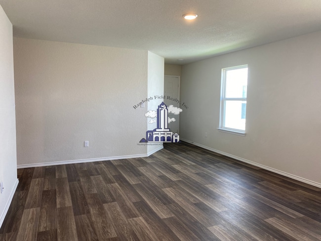 6231 Windy Grn in San Antonio, TX - Building Photo - Building Photo