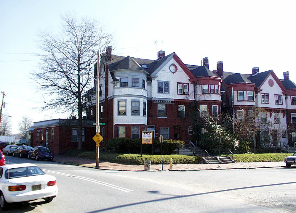 Park Place in Wilmington, DE - Building Photo