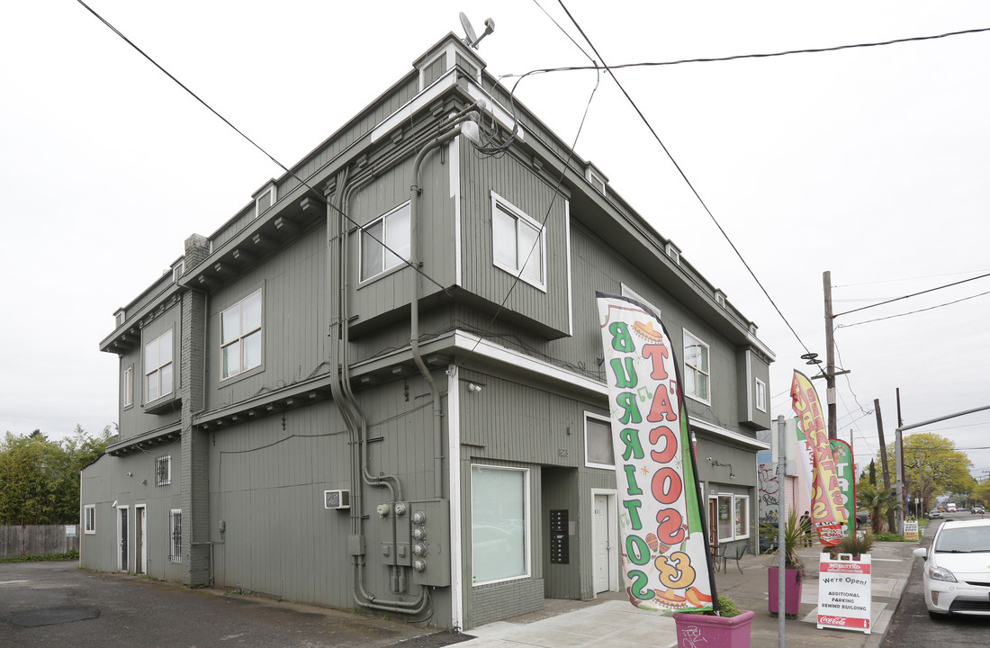 815-827 N Lombard St in Portland, OR - Building Photo