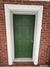 67 Mencel Cir in Bridgeport, CT - Building Photo - Building Photo