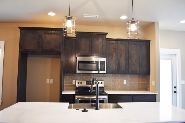 804 N Malbec Rd in Fayetteville, AR - Building Photo - Building Photo