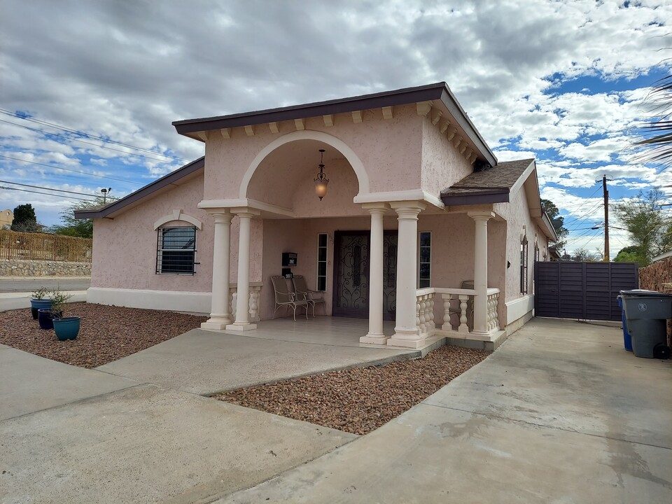 4330 Memphis Ave in El Paso, TX - Building Photo