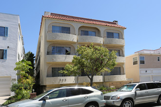 933 2nd St in Santa Monica, CA - Building Photo - Building Photo