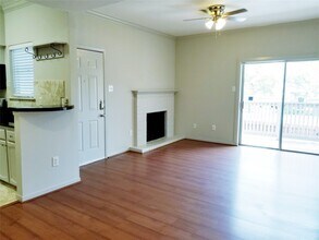4041 Drake St in Houston, TX - Building Photo - Building Photo