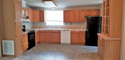 8451 Seville Ave in Jacksonville, FL - Building Photo - Building Photo