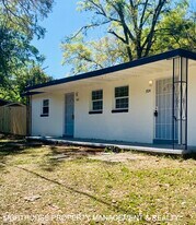 3724 Grunthal St in Jacksonville, FL - Building Photo