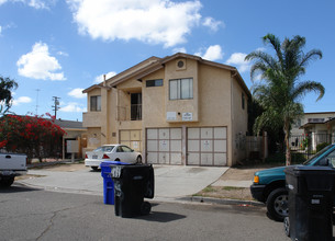 4042 N 42nd St in San Diego, CA - Foto de edificio - Building Photo