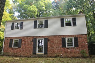 734 Trephanny Ln in Wayne, PA - Building Photo