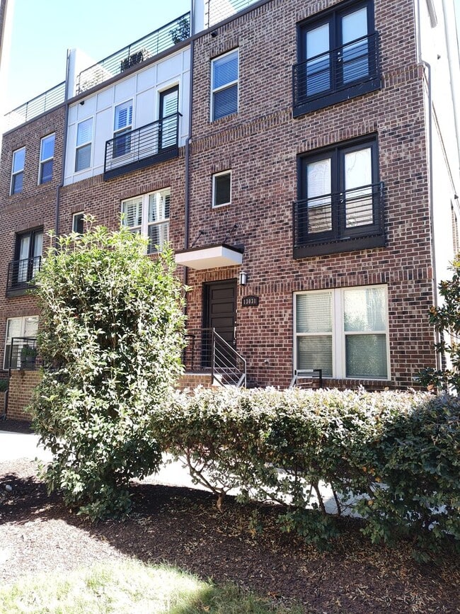 13031 Tinton Ave in Charlotte, NC - Building Photo - Building Photo