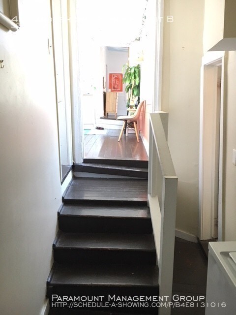 43 Vanderhorst St-Unit -Unit B in Charleston, SC - Building Photo - Building Photo