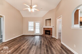 8647 Rogers Park Ave in Memphis, TN - Building Photo - Building Photo