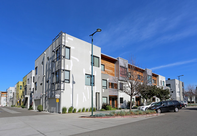 Zephyr Gate Apartments | Oakland, CA Apartments For Rent