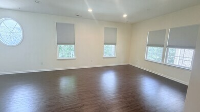 1816 Rutgers Ln in Sewickley, PA - Building Photo - Building Photo