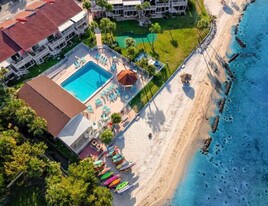 3730 42nd Way S, Unit 57K in St. Petersburg, FL - Building Photo