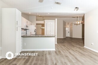 2307 SW Kent Cir in Port St. Lucie, FL - Building Photo - Building Photo