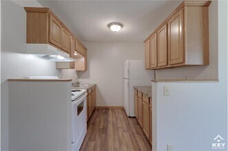 3016 E 11th St N in Wichita, KS - Building Photo - Building Photo