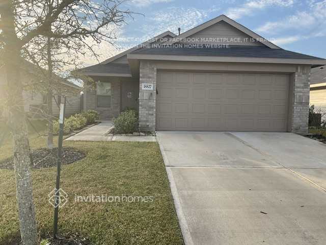 property at 18827 Charter Elm Dr