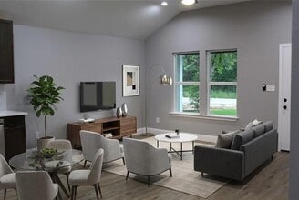 1115 Charlie's Dr in Commerce, TX - Building Photo - Building Photo