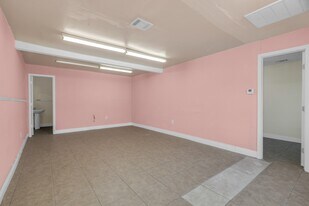 10041 Fulton St in Houston, TX - Building Photo