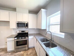 3310 Aster Mdw Wy in Richmond, TX - Building Photo - Building Photo