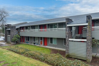 White Willow Apartments in Portland, OR - Foto de edificio - Building Photo