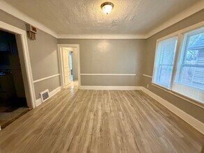 2549 Highland St in Detroit, MI - Foto de edificio - Building Photo