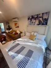 1891 Bennett Meadows Ln, Unit Studio in Santa Rosa, CA - Foto de edificio - Building Photo