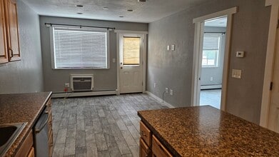 1064 Chambers Ct in Aurora, CO - Building Photo - Building Photo