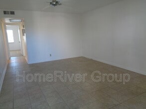 226 Preston Way in Boca Raton, FL - Building Photo - Building Photo
