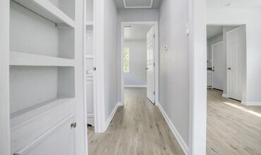 5123 Peachtree St in Houston, TX - Building Photo - Building Photo