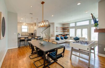5336 Darling St in Houston, TX - Building Photo - Building Photo