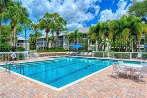 510 Sugar Pine Ln in Naples, FL - Foto de edificio - Building Photo