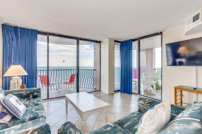 2500 N Ocean Blvd
