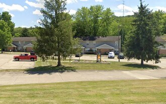 710 Pennsylvania Ave in Wellston, OH - Building Photo