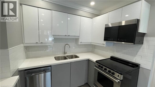 property at 700 Lawrence Rd
