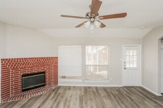 1809 Clayton Dr in Mansfield, TX - Building Photo - Building Photo