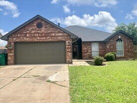 9300 Buttonwood Ave in Oklahoma City, OK - Building Photo