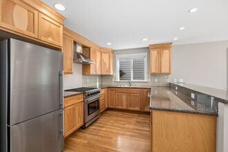 4529 40th Ave SW in Seattle, WA - Building Photo - Building Photo