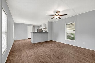 113 Schilling Ave in Baytown, TX - Building Photo - Building Photo