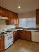 522 N Hobart Blvd in Los Angeles, CA - Building Photo - Building Photo