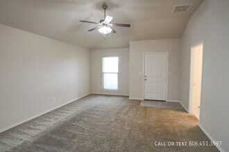 7431 104th St in Lubbock, TX - Building Photo - Building Photo