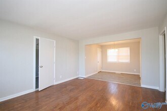 3306 Bartee Ln NW in Huntsville, AL - Building Photo - Building Photo