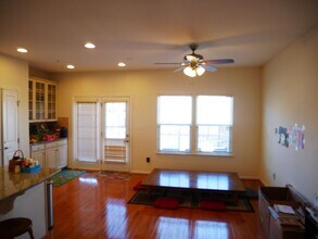 9455 Virginia Jane Way in Owings Mills, MD - Building Photo - Building Photo