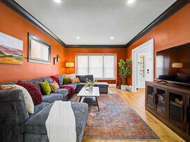 2010 Chesterland Ave in Lakewood, OH - Building Photo