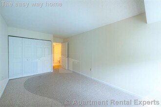 345 Franklin St, Unit #408 in Cambridge, MA - Foto de edificio - Building Photo