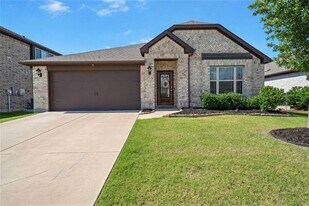1272 Sumner St in Krugerville, TX - Building Photo