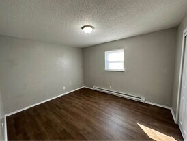 3343 S 6th Street Rd, Unit 11